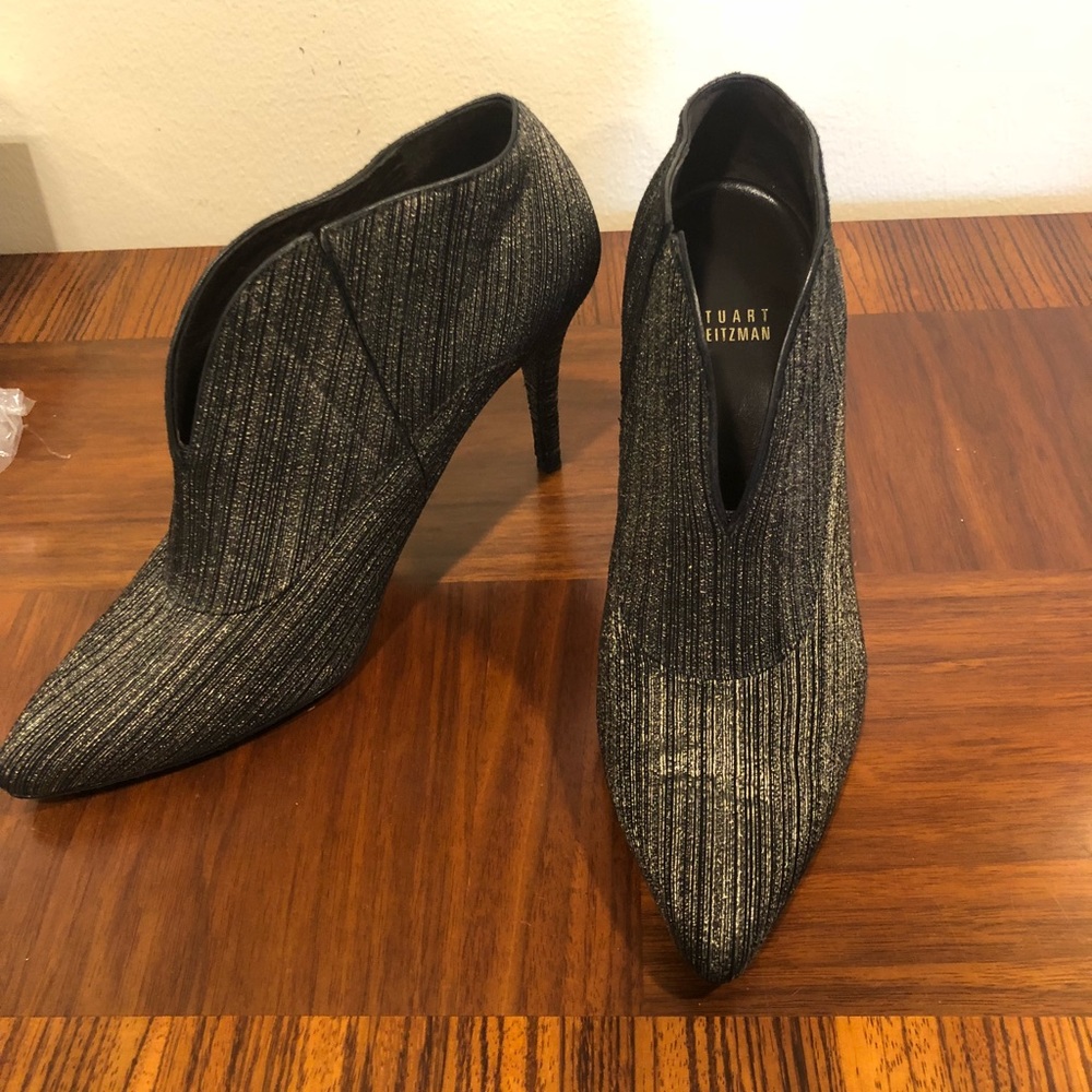 Stuart Weitzman pointed toe ankle bootie